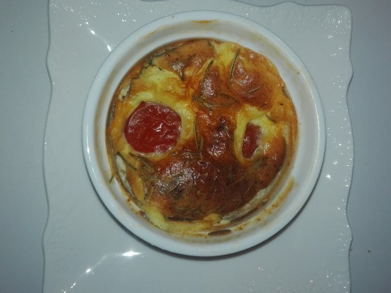 Cliquez pour zoomer ! Clafoutis tomates cerises et fromage de chèvre Thermomix par originebike