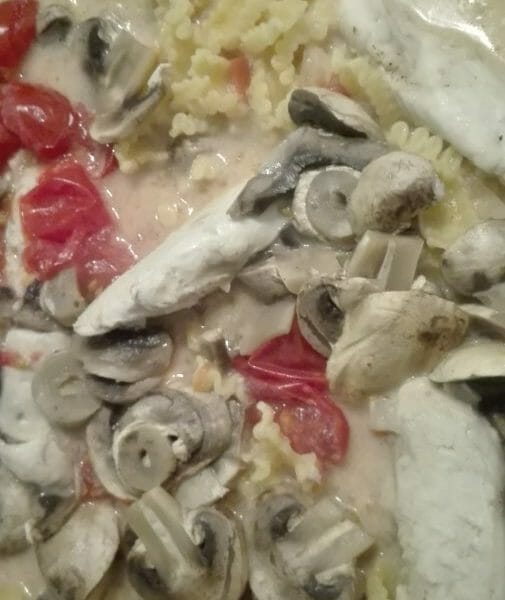 Cliquez pour zoomer ! Pennes au poulet, tomates et champignons Thermomix par originebike