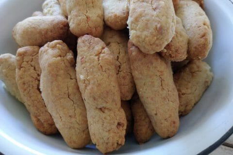 Cliquez pour zoomer ! Bâtonnets aux noix Thermomix par originebike