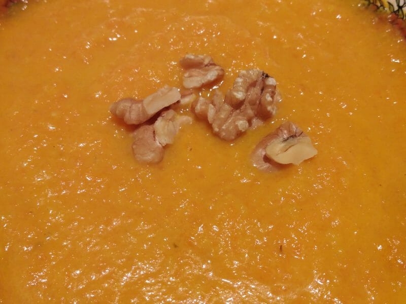 Cliquez pour zoomer ! Velouté carottes et pommes, au lait de coco Thermomix par originebike
