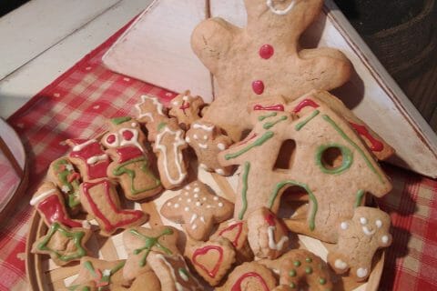 Cliquez pour zoomer ! Bonhommes en pain d’épices Thermomix par originebike