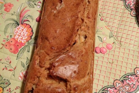 Cliquez pour zoomer ! Cake à la fourme d’Ambert, noix et raisins secs Thermomix par originebike
