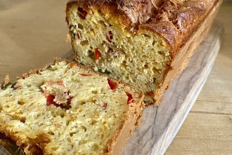 Cliquez pour zoomer ! Cake chorizo, poivrons et feta Thermomix par Candyella✨