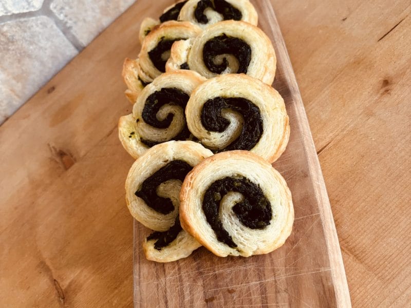 Cliquez pour zoomer ! Spirales feuilletées épinards et feta Thermomix par Candyella✨