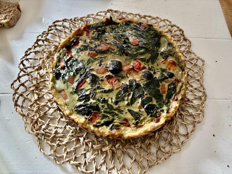 Cliquez pour zoomer ! Quiche aux épinards et au poivron rouge Thermomix par Candyella✨