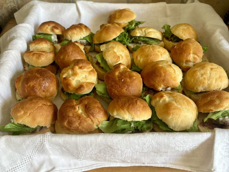 Cliquez pour zoomer ! Burger de boeuf aux olives et oignons caramélisés Thermomix par Candyella✨