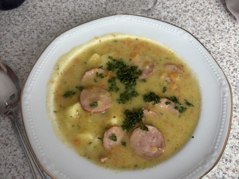 Cliquez pour zoomer ! Soupe rustique de pommes de terre Thermomix par sevfx