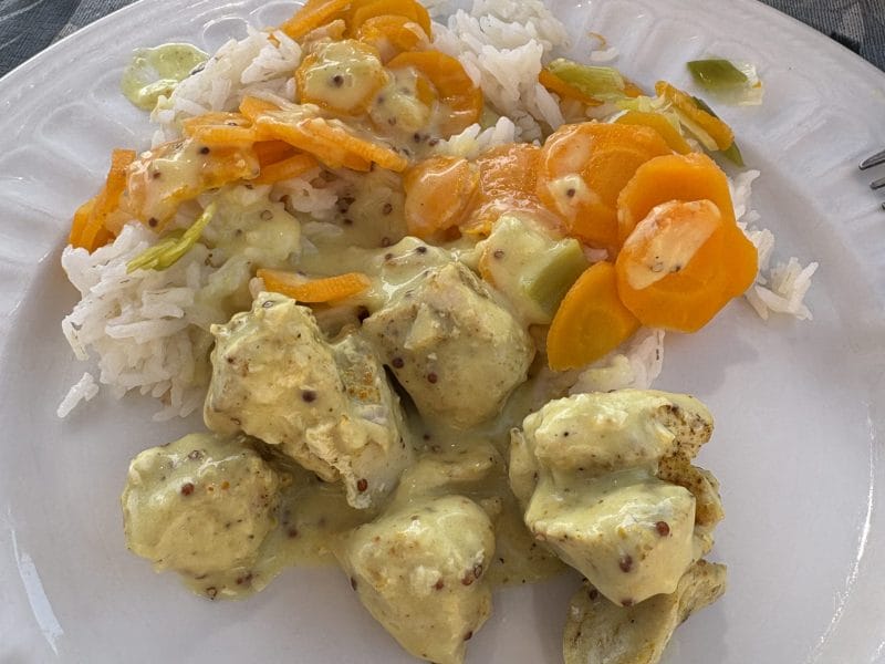 Cliquez pour zoomer ! Blancs de poulet sauce moutarde et curry Thermomix par sevfx