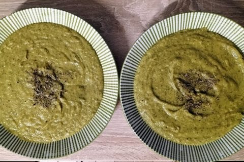 Cliquez pour zoomer ! Soupe de brocolis et pommes de terre Thermomix par didine3954