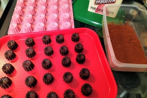 Cliquez pour zoomer ! Truffes au rhum et à la cannelle Thermomix par didine3954