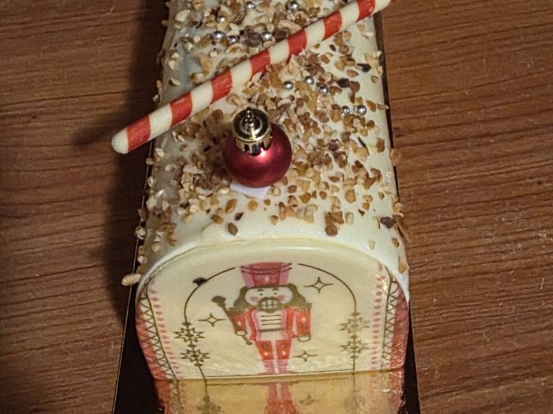 Cliquez pour zoomer ! Bûche vanille praliné Thermomix par adora59