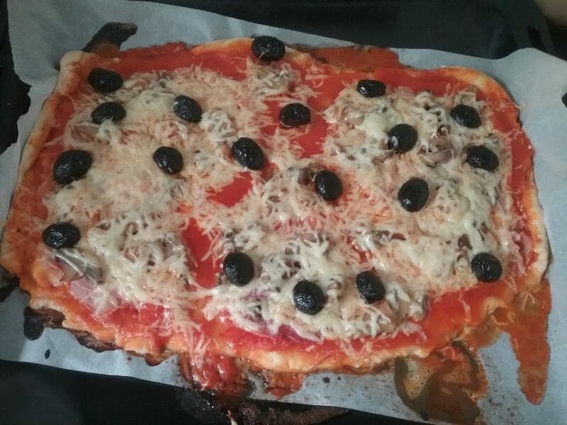 Cliquez pour zoomer ! Pizza Reine Thermomix par Lou4