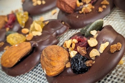 Cliquez pour zoomer ! Mendiants au chocolat Thermomix par Poussinette31