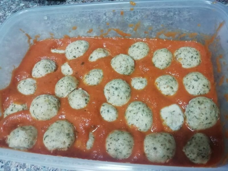 Cliquez pour zoomer ! Boulettes de ricotta sauce tomate Thermomix par Jeljeli