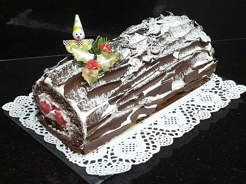 Buche Foret Noire Au Thermomix Cookomix Buche Foret Noire Au Thermomix Cookomix