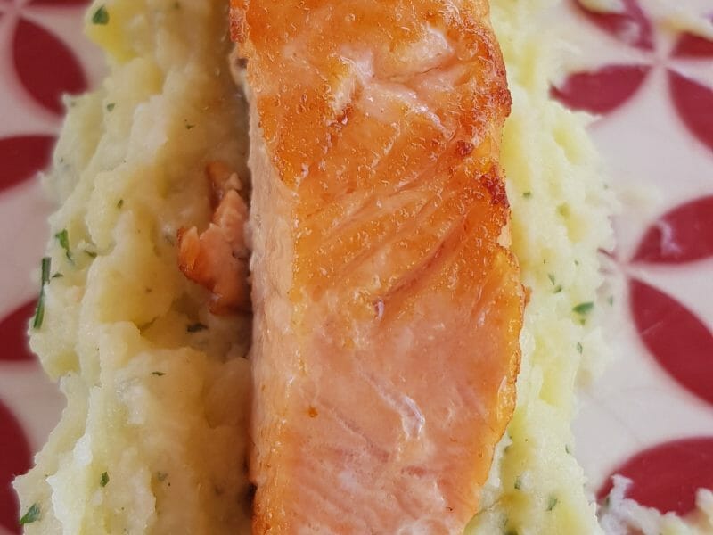 Cliquez pour zoomer ! Ecrasé de pommes de terre et saumon Thermomix par sophie58