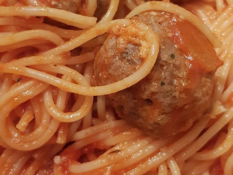 Cliquez pour zoomer ! Boulettes de viandes à la sauce tomate Thermomix par sophie58