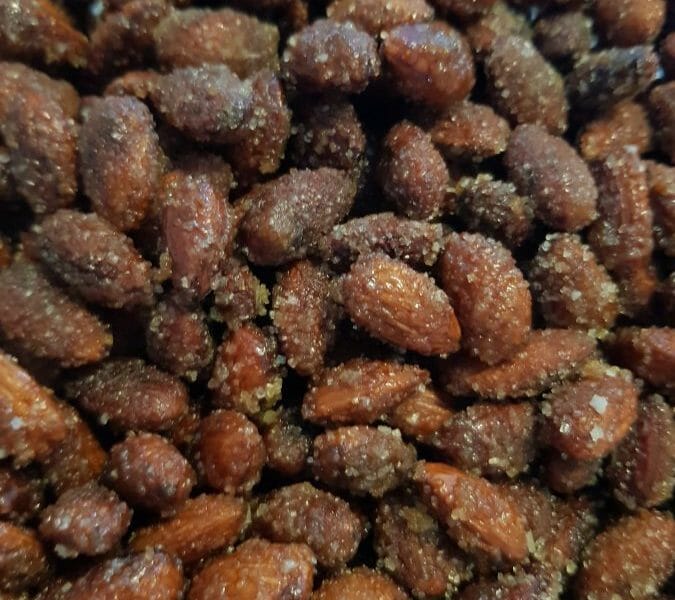 Cliquez pour zoomer ! Amandes grillées à la cannelle et au miel Thermomix par Noemie71440