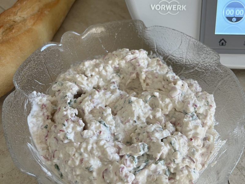 Cliquez pour zoomer ! Rillettes de radis roses au cheese cream Thermomix par chris4