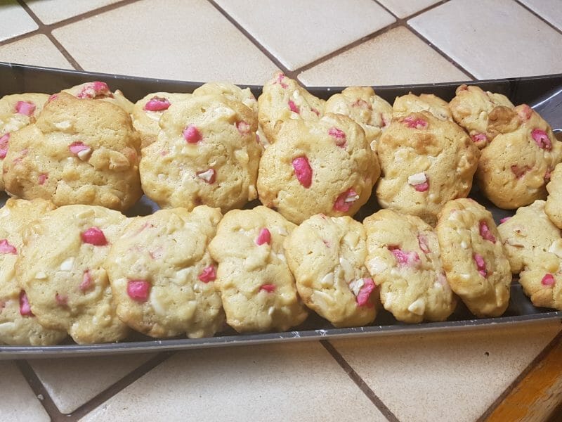 Cliquez pour zoomer ! Cookies aux éclats de pralines roses et pépites de chocolat Thermomix par Val.S25