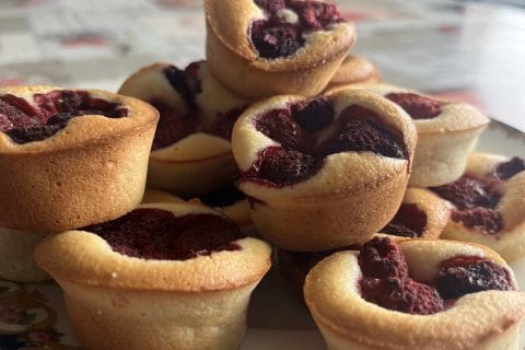 Cliquez pour zoomer ! Visitandines aux framboises Thermomix par Julienna