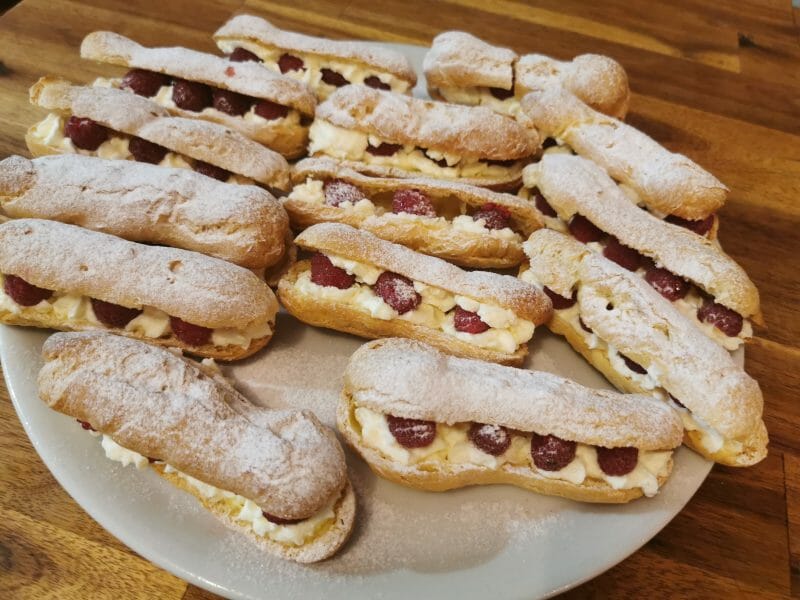 Cliquez pour zoomer ! Éclairs fraises chantilly Thermomix par Maii_1