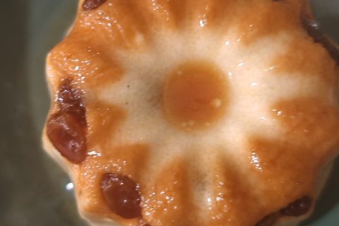 Cliquez pour zoomer ! Gâteau de semoule aux raisins secs Thermomix par cleminthecountry