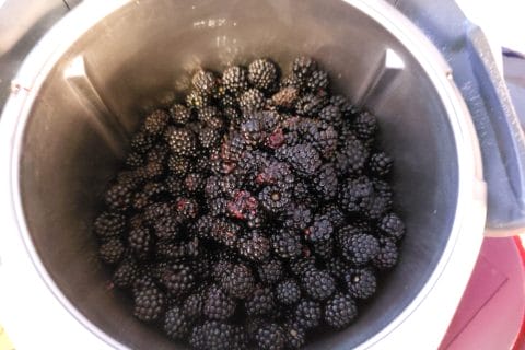 Cliquez pour zoomer ! Confiture de mûres Thermomix par SosoYona