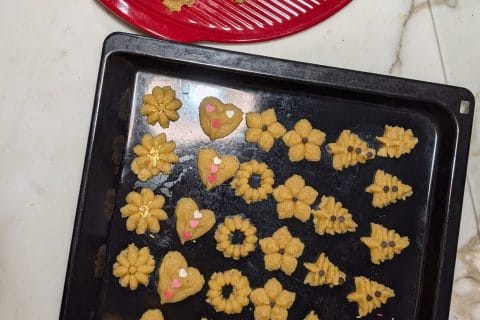 Cliquez pour zoomer ! Sablés à la presse à biscuits Thermomix par HEYfamily