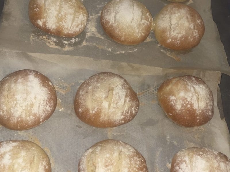 Cliquez pour zoomer ! Pains à la semoule au four Thermomix par Hoho