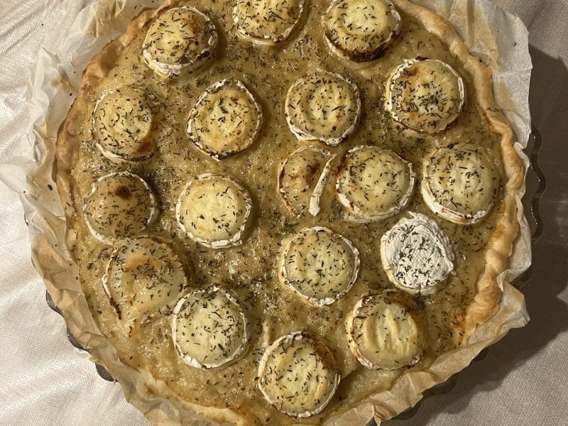 Cliquez pour zoomer ! Quiche oignons, chèvre et miel Thermomix par everaa