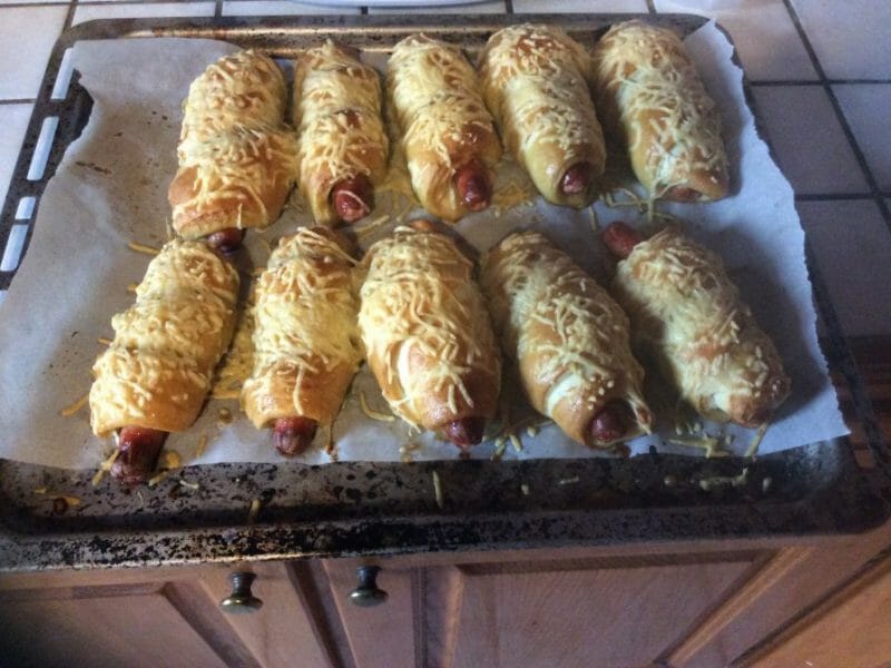 Cliquez pour zoomer ! Pretzel dog Thermomix par lapuce41