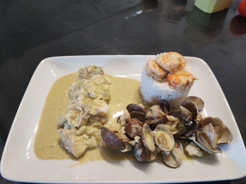 Cliquez pour zoomer ! Cabillaud aux crevettes et palourdes Thermomix par @amour777@