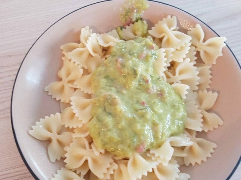 Cliquez pour zoomer ! Tagliatelles à la crème de poireaux Thermomix par Djuna