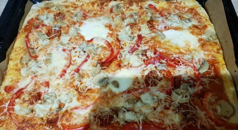 Cliquez pour zoomer ! Pizza Reine Thermomix par mimi70400