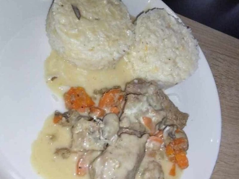 Cliquez pour zoomer ! Blanquette de veau Thermomix par laura_2053