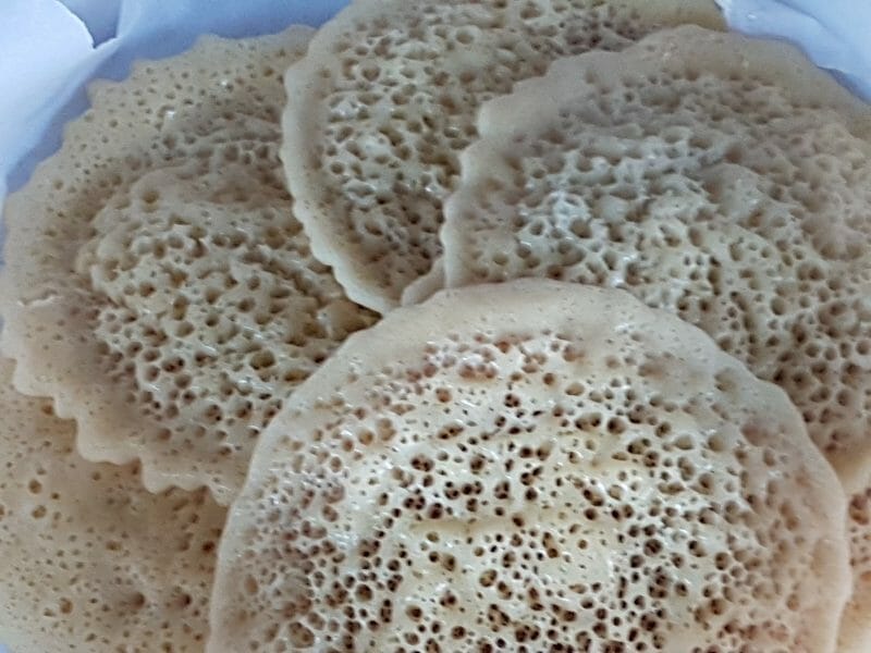 Cliquez pour zoomer ! Baghrir – Crêpes mille trous Thermomix par Caroluche