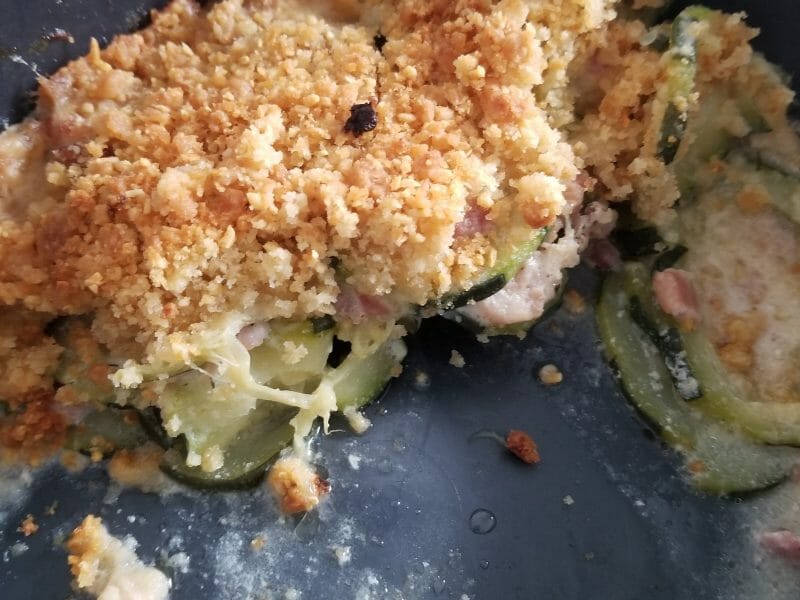 Cliquez pour zoomer ! Crumble courgettes, chèvre et lardons Thermomix par Breng