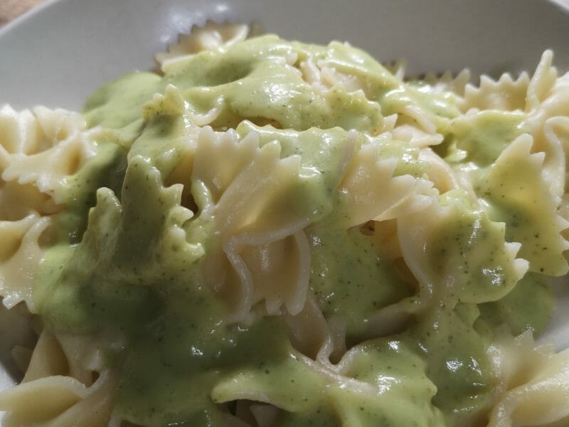 Cliquez pour zoomer ! Farfalle à la crème de courgettes Thermomix par Jeanne2b