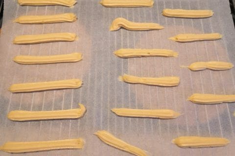 Cliquez pour zoomer ! Mini éclairs au saumon fumé Thermomix par Leone