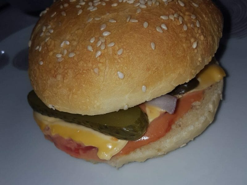 Cliquez pour zoomer ! Pains hamburger Thermomix par MllxLauriane