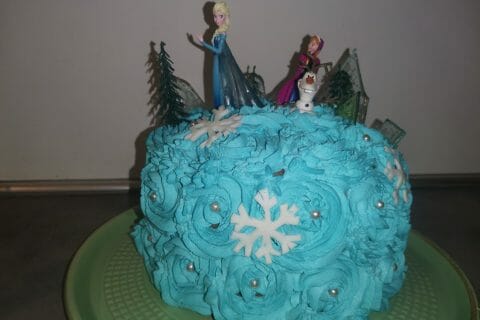 Cliquez pour zoomer ! Layer cake Kinder Bueno Thermomix par Lea09