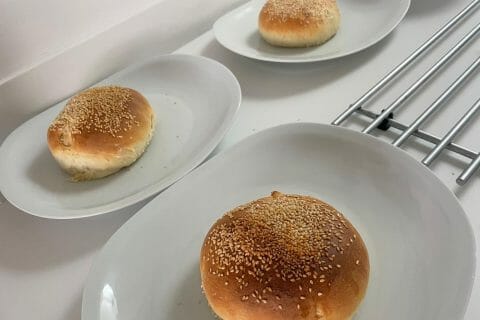 Cliquez pour zoomer ! Pains hamburger Thermomix par Sofi83