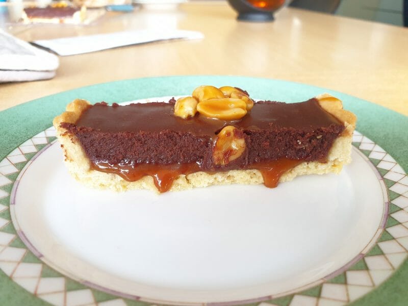 Cliquez pour zoomer ! Tarte au chocolat et cacahuètes caramélisées Thermomix par Titecocci57