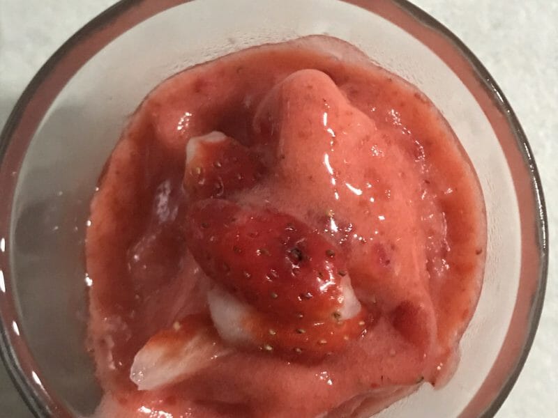 Cliquez pour zoomer ! Sorbet à la fraise Thermomix par Laetitiagi