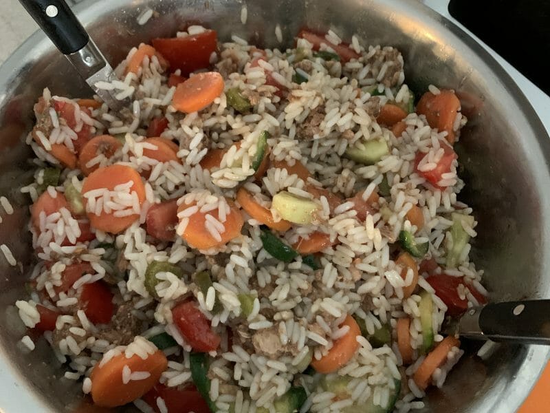 Cliquez pour zoomer ! Salade de riz au thon et aux légumes croquants Thermomix par Elo_8