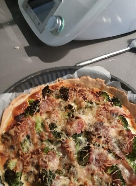 Cliquez pour zoomer ! Tarte aux brocolis et roquefort Thermomix par Anne-So_1