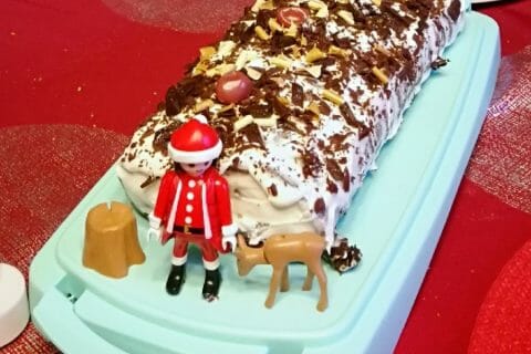 Cliquez pour zoomer ! Bûche forêt noire Thermomix par Cosette02