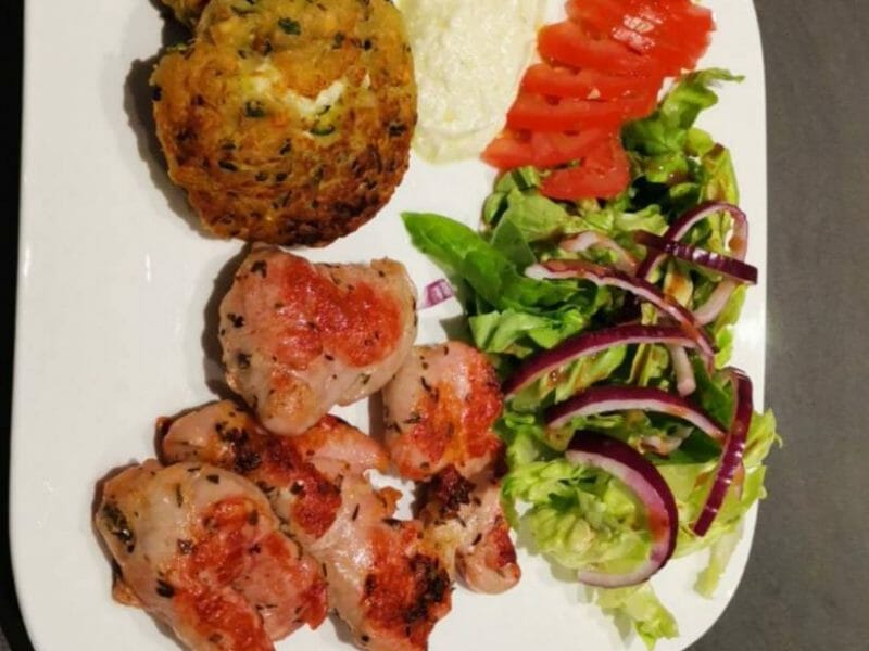 Cliquez pour zoomer ! Galettes de courgettes grecques Thermomix par angy98