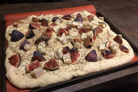Cliquez pour zoomer ! Focaccia aux figues et gorgonzola Thermomix par Didou68
